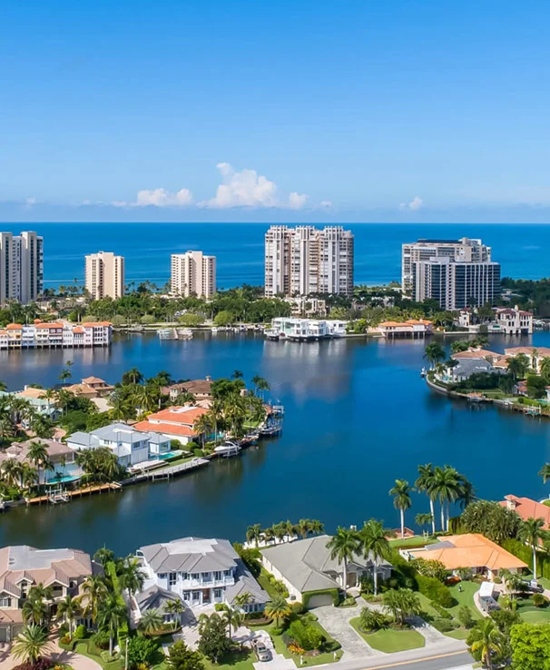 New condominium building in Naples